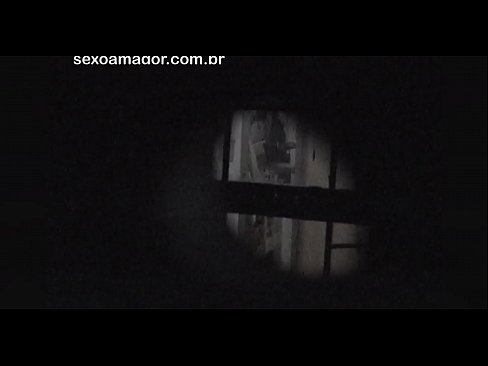 ❤️ Hoʻopaʻa malū ʻia ʻo Blondie e kahi voyeur kaiāulu i hūnā ʻia ma hope o nā pōhaku lepo ☑ Porno fb ma haw.villagesexvideos.ru ❌️❤
